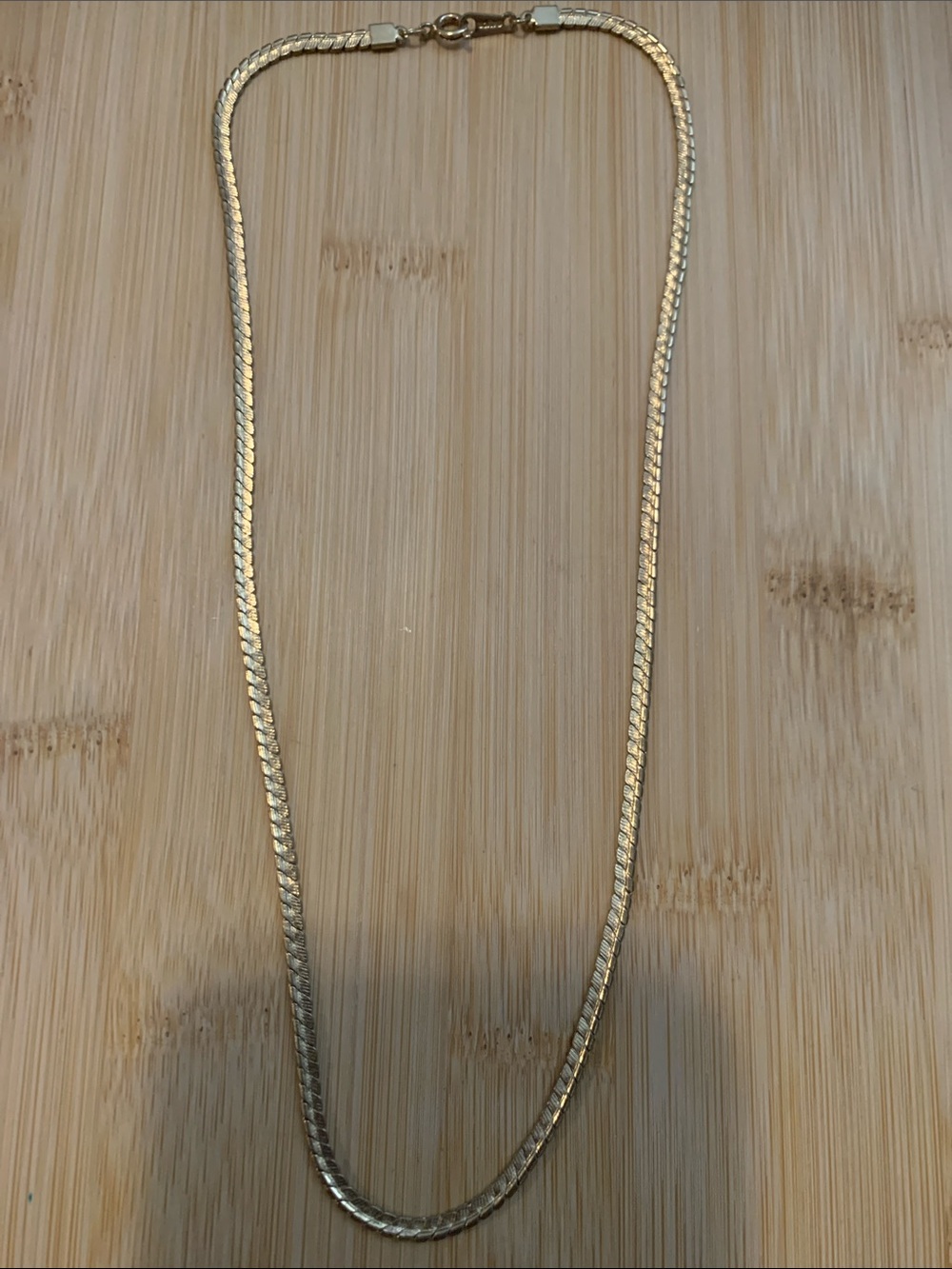 Vintage Avon Gold Tone Herringbone Chain Necklace